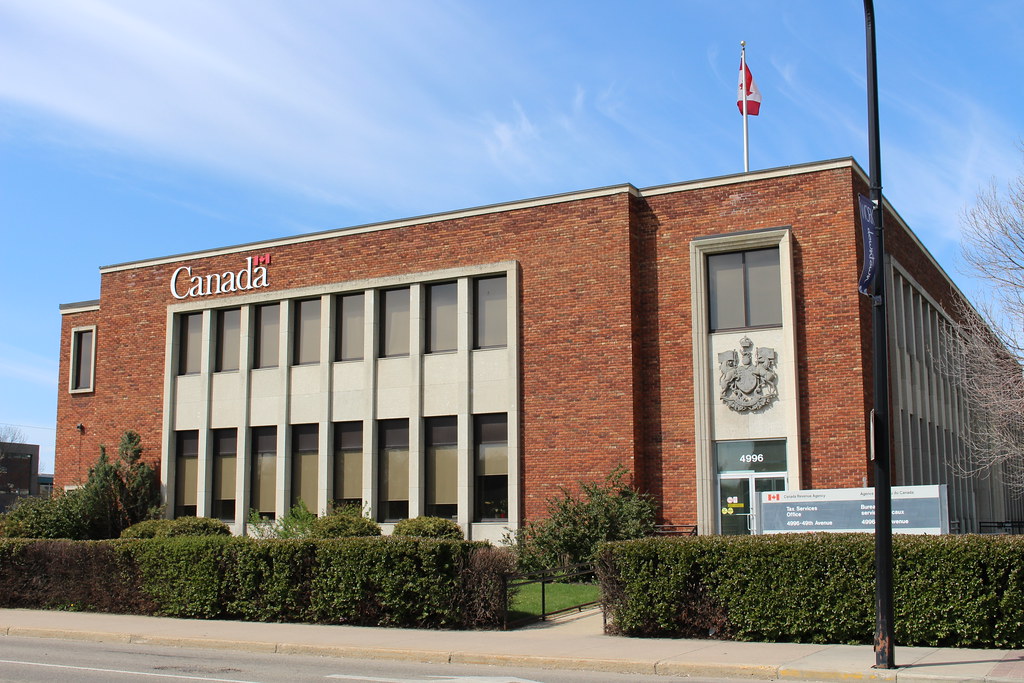 Government of Canada Building (Red Deer, Alberta)